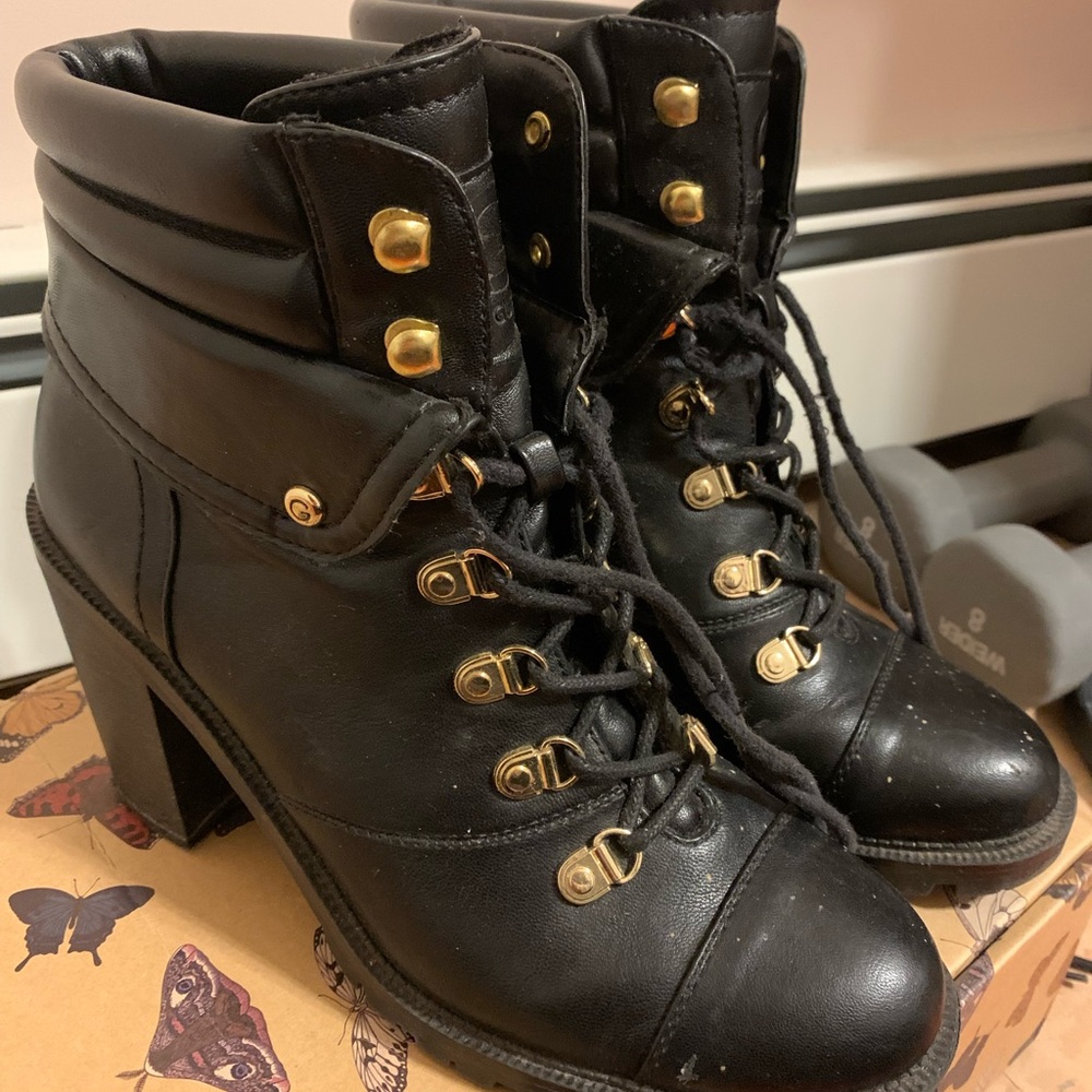Guess black leather booties